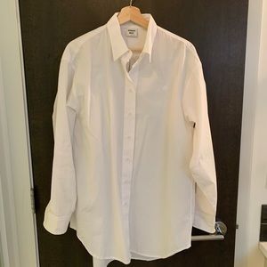 Aritzia Sunday best poplin shirt